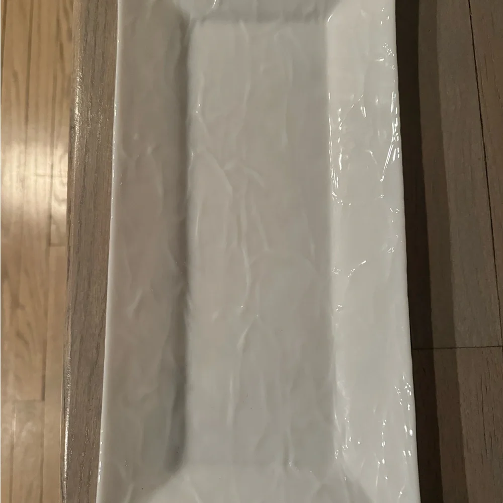 Textured Glass Tray - White